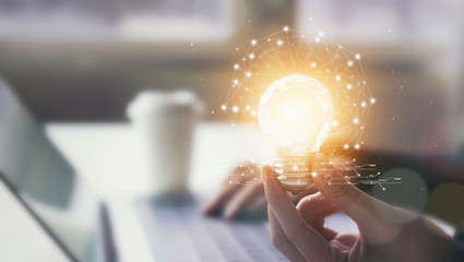 我马上要去面试 重庆凯宾斯基酒店的客房部秘书 要准备些什么啊 薪酬怎么样呢