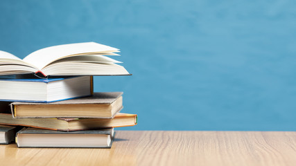 我马上要去面试 重庆凯宾斯基酒店的客房部秘书 要准备些什么啊 薪酬怎么样呢