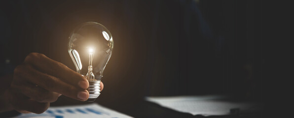 我马上要去面试 重庆凯宾斯基酒店的客房部秘书 要准备些什么啊 薪酬怎么样呢