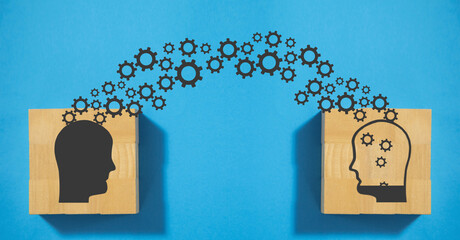 我马上要去面试 重庆凯宾斯基酒店的客房部秘书 要准备些什么啊 薪酬怎么样呢