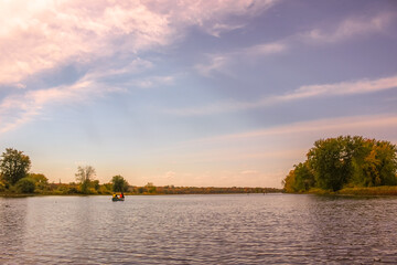 常用的市场信息服务渠道有