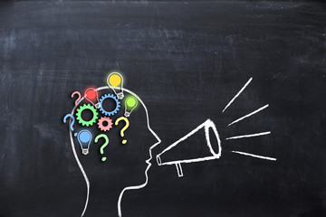 我马上要去面试 重庆凯宾斯基酒店的客房部秘书 要准备些什么啊 薪酬怎么样呢